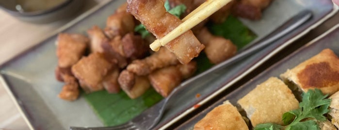Porwa Northern Thai Cuisine is one of Dee: сохраненные места.