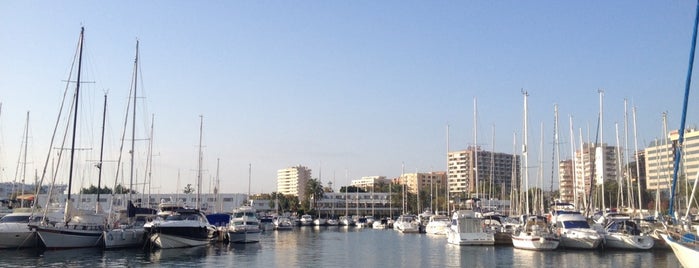 Club de Mar is one of Lugares favoritos de Anita.
