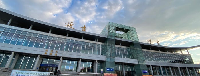 Yanji Railway Station is one of Railway Station in CHINA.