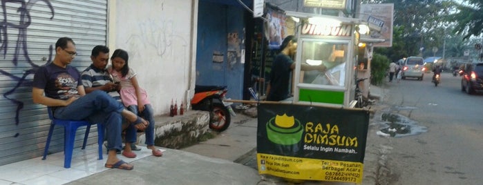 rajadimsum cipinang is one of Kedai Raja DimSum.