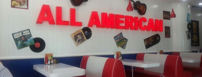 82 All American Diner is one of Dubai Food مطاعم دبي.