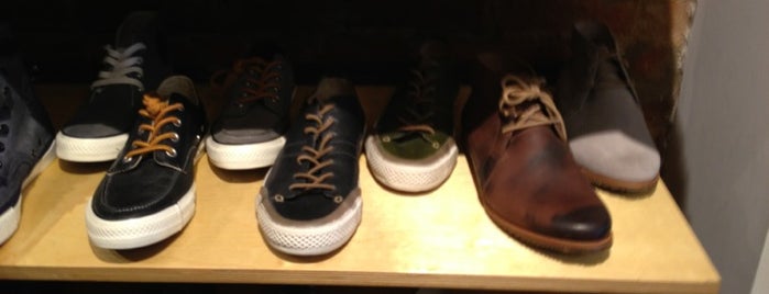 Soula Shoes is one of must-see cobble hill.