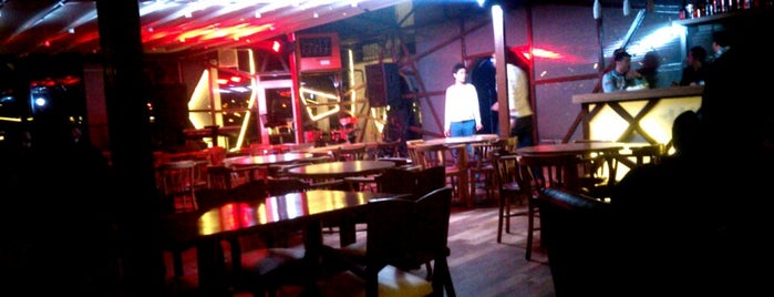 1A Pub is one of Tempat yang Disukai Mahide.