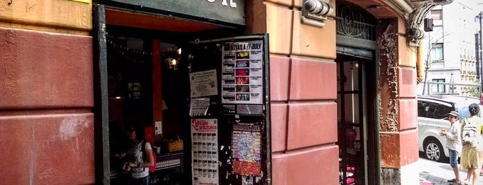 Café Bar Nervión is one of Food & Fun - Bilbao.