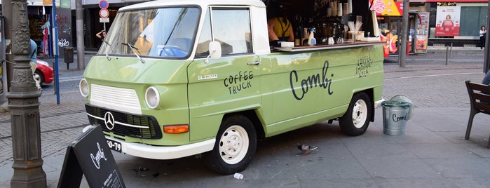 Combi Coffee Co. is one of Porto Coffee & Food Tour.