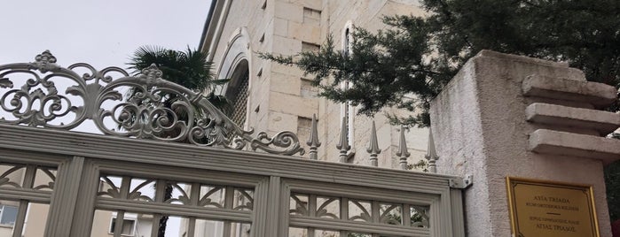 Aya Triada Rum Ortodoks Kilisesi is one of İstanbul 6.