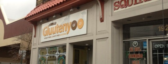 Gluuteny Bakery is one of Pitt restaurants.