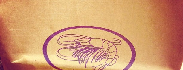 Lawrence's Fish & Shrimp is one of Lugares favoritos de Matt.