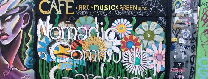 Nomadic Community Garden is one of London Travels.