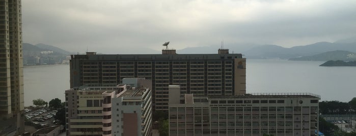 Horizon Suites Hotel is one of Richardさんのお気に入りスポット.