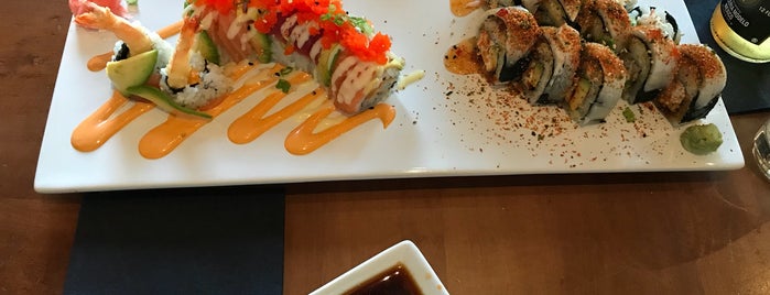 Maru Sushi And Grill is one of Posti che sono piaciuti a Ernesto.