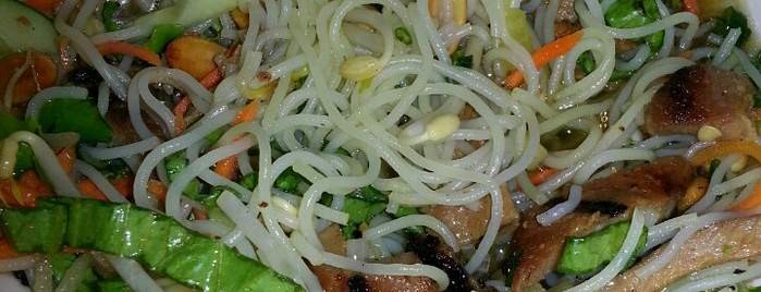 Pot Au Pho is one of Adventures in Dining: USA!.