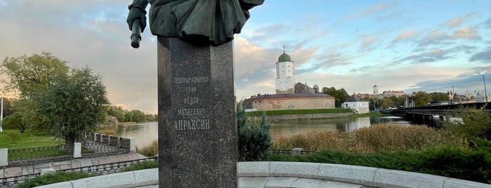 Памятник адмиралу Апраксину is one of Выборг (Vyborg).