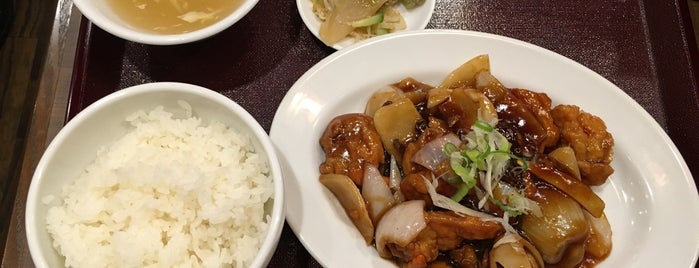 台湾小皿酒家 五福 is one of 中華料理店.