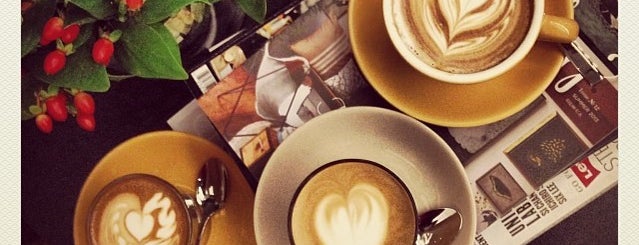 Feeka Coffee Roasters is one of Giana’s Liked Places.