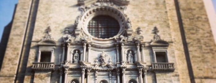 Catedral de Girona is one of Tempat yang Disukai Shigeo.