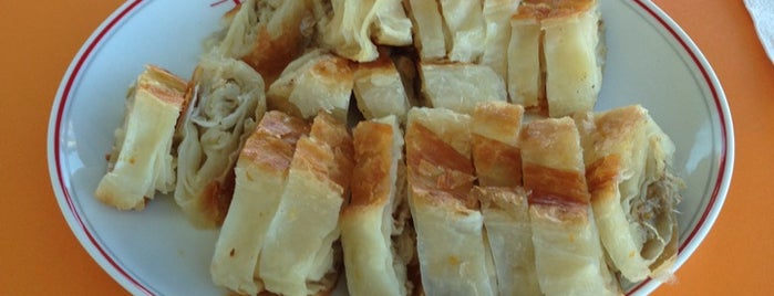 Günaydın Börekçi is one of Lugares favoritos de Sercan.