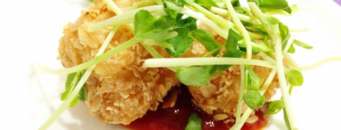 慈航素食 is one of Vegetarian HK.