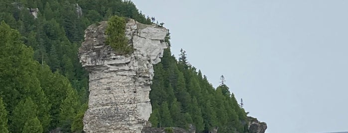 Flowerpot Island is one of Hikes and Campgrounds To-Do.