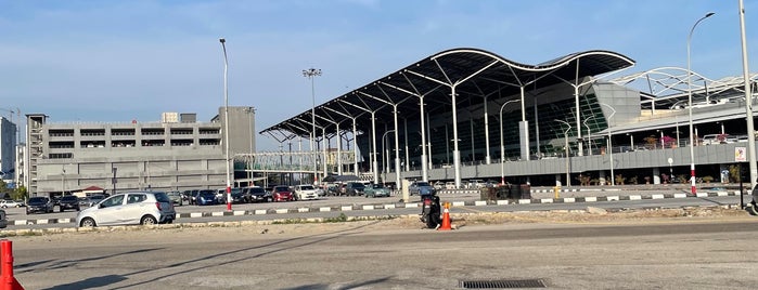 Malaysia Airport Berhad (MAB) is one of gelugor.