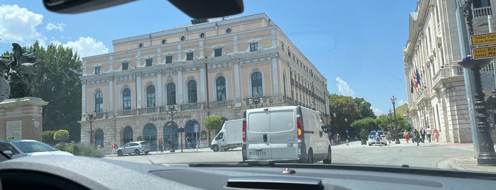 Teatro Principal is one of Por Burgos.
