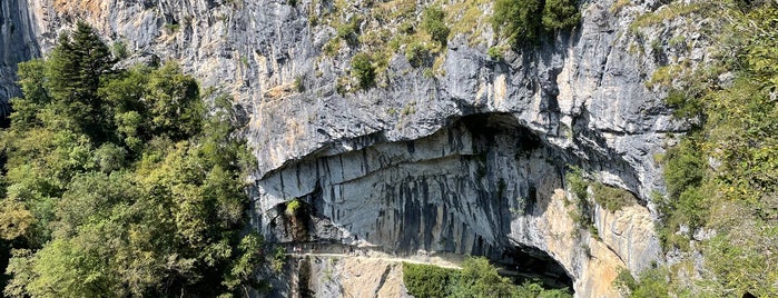 Škocjan Caves is one of Che’s Liked Places.