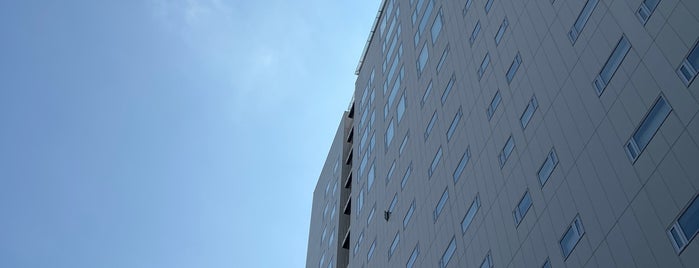 Shinjuku Granbell Hotel is one of Alexander'in Beğendiği Mekanlar.