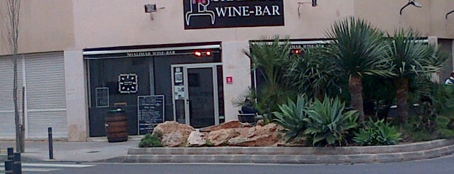 Shalimar Wine Bar is one of Ibiza.