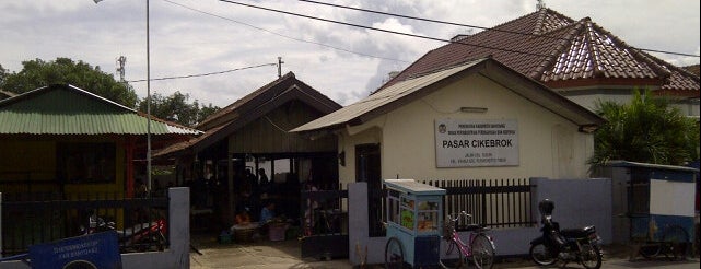 Cikebrok market is one of Store and Plazas.