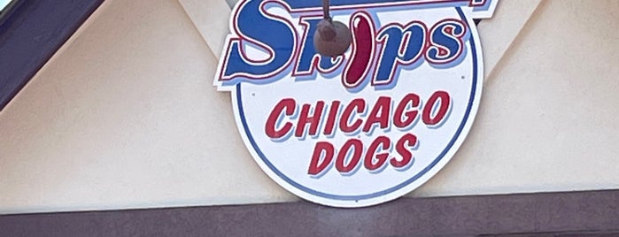 Skip's Chicago Dogs is one of @evcon's past and present mayorships.