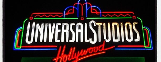 Universal Studios Hollywood is one of Theme Parks.