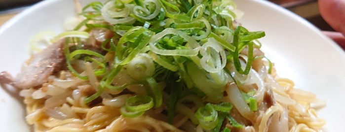Tomochan is one of punの”麺麺メ麺麺”.
