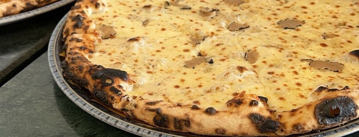 il Postino Pizzeria is one of Jeddah 2024.