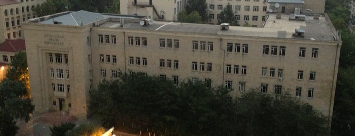 Azerbaycan Diller Üniversitesi is one of Kamil'in Beğendiği Mekanlar.