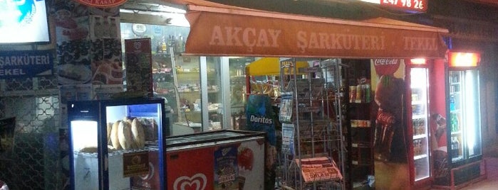 akçay şarküteri tekel bayii is one of Orte, die Sezen gefallen.