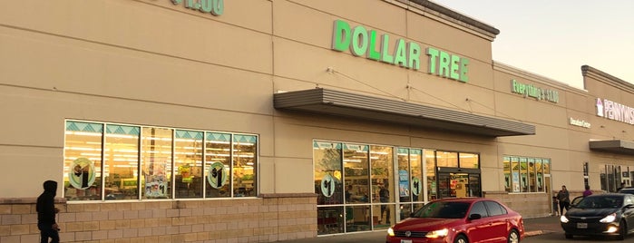Dollar Tree is one of The 15 Best Thrift Stores and Vintage Shops in Houston.