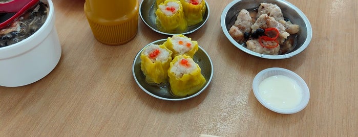 Leong Kee Tim Sum Restaurant (龙记港式点心) is one of [ 🌴Penang ] ☀️ Lunch 午餐.