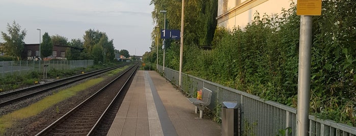 Bahnhof Kapellen-Wevelinghoven is one of Bahnhöfe BM Düsseldorf.