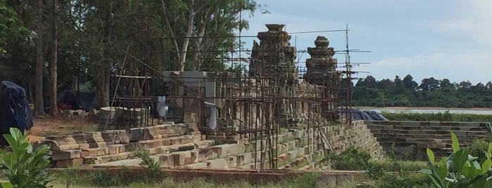 West Mebon Temple is one of Камбоджа.