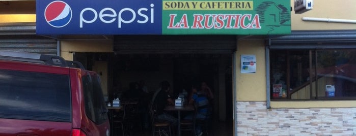 Soda La Rústica is one of Tempat yang Disukai Roberto.