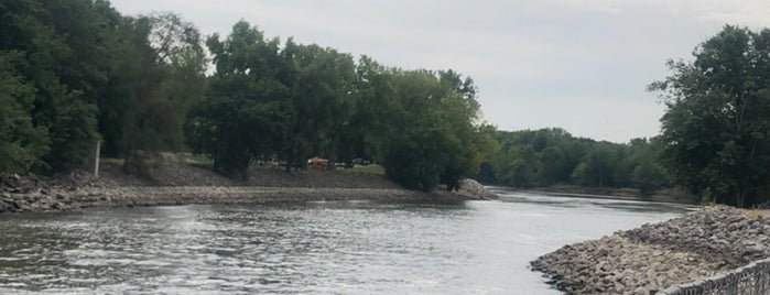 Coralville Reservoir Dam is one of Lugares favoritos de Jeiran.