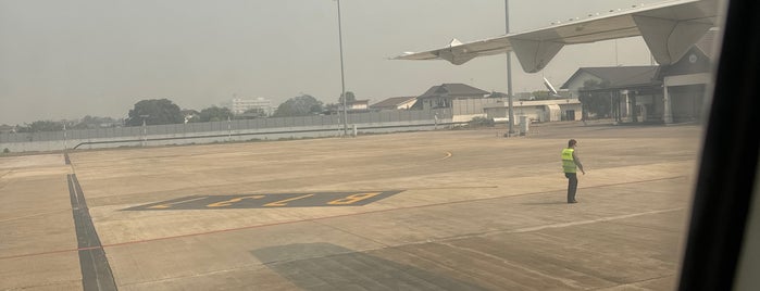Lampang Airport (LPT) is one of ลำพูน, ลำปาง.
