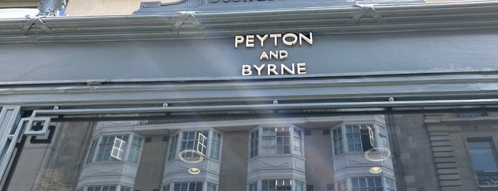 Peyton & Byrne is one of My favourite cafés.