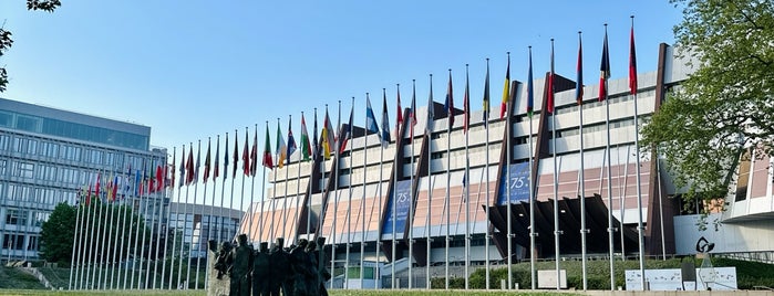 Conseil de l‘Europe is one of Strasbourg.