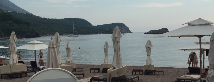 Sveti Stefan is one of Anilさんのお気に入りスポット.