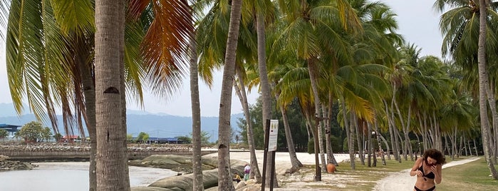 Meritus Pelangi Beach Resort & Spa Langkawi is one of Lieux qui ont plu à Anton.
