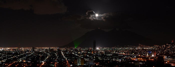 Autopista Mty-Saltillo is one of Tempat yang Disukai Guillermo.