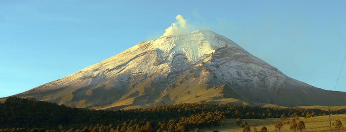 Paso de Cortés  / Izta-Popo is one of Vanessa : понравившиеся места.