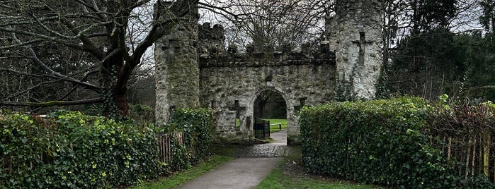 The Castle Grounds is one of Surrey Battles.