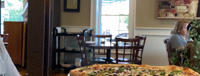 Zegarelli’s Restaurant Bar Pizza & Catering is one of To Try - Elsewhere33.